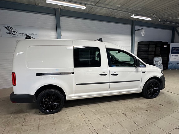 Volkswagen Caddy Maxi 5 of 23