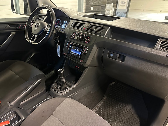 Volkswagen Caddy Maxi 20 of 23