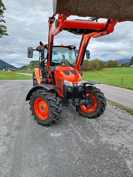 Kubota M5-111 3 of 16