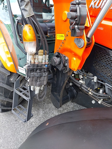 Kubota M5-111 6 of 16
