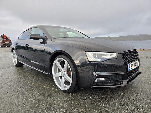 Audi A5 3 of 30