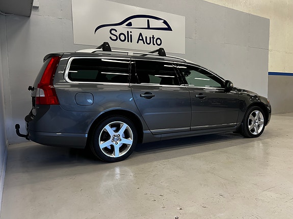 Volvo V70 5 of 5