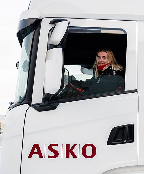 Bilde 1 av 3 i jobbannonse-galleriet