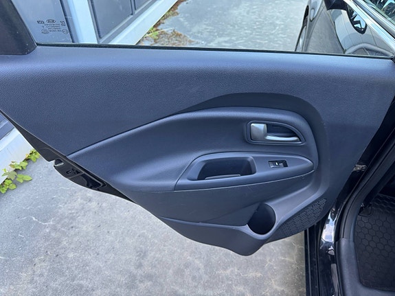 Kia Rio 30 of 30