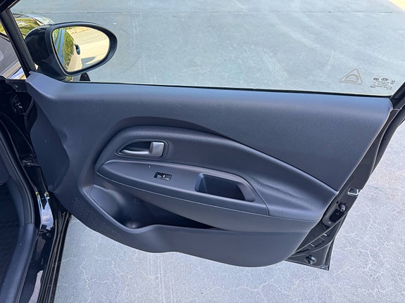 Kia Rio 28 of 30