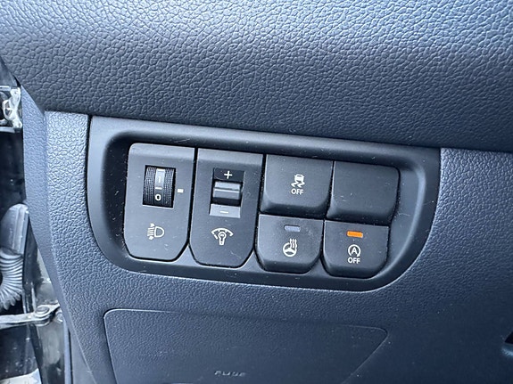 Kia Rio 25 of 30