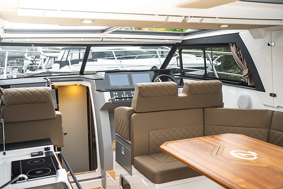 Aquador 300 HT/Fullspekket,D6, Eksklusivt introduksjonstilbud 15 of 28
