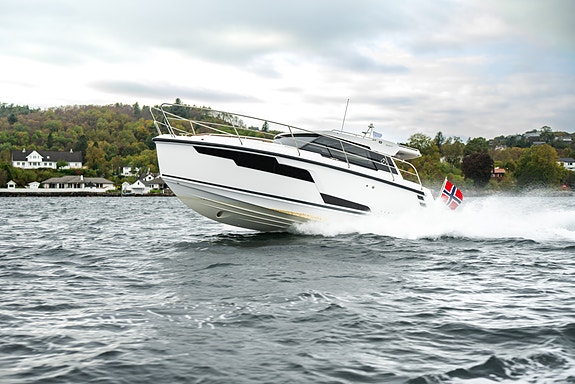 Aquador 300 HT/Fullspekket,D6, Eksklusivt introduksjonstilbud 2 of 5