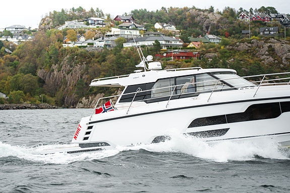 Aquador 400 HT / Fullspekket - Eksklusivt introduksjonstilbud 8 of 30
