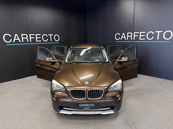 BMW X1 4 of 5