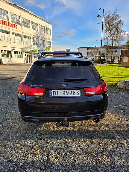Honda Accord 5 of 28
