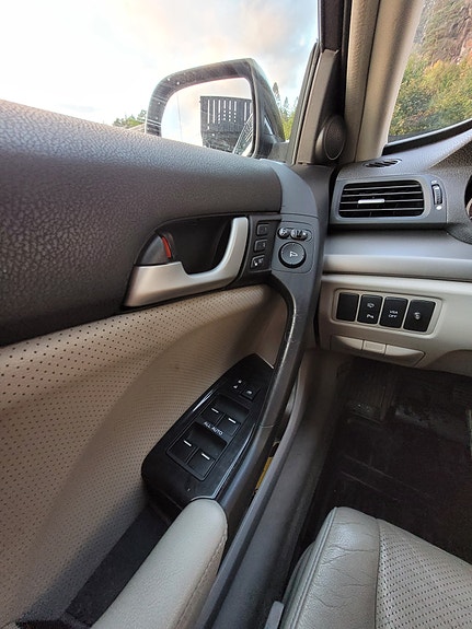 Honda Accord 22 of 28