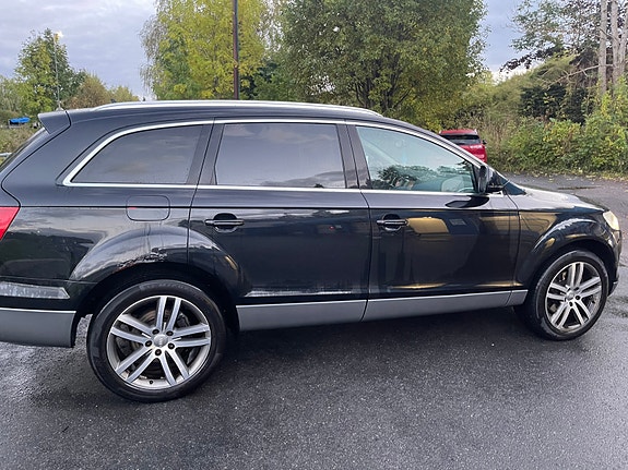 Audi Q7 7 of 30