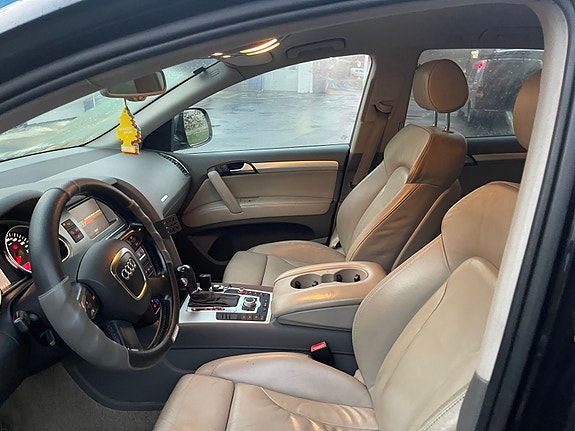 Audi Q7 23 of 30