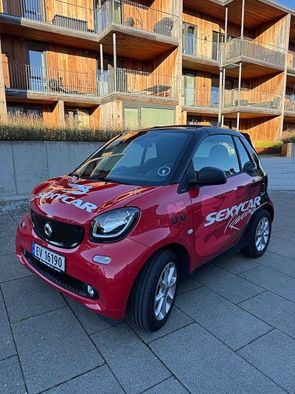 Smart Fortwo 2 of 5