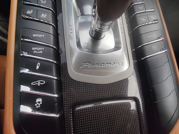 Porsche Panamera 16 of 20