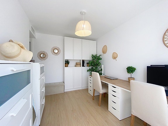 Moderne duplex-penthouse i Estepona sentrum | 70 m² takterrasse og basseng på taket