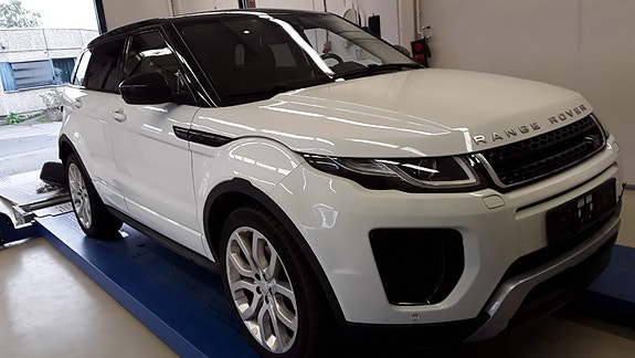 Land Rover Range Rover Evoque 4 of 30