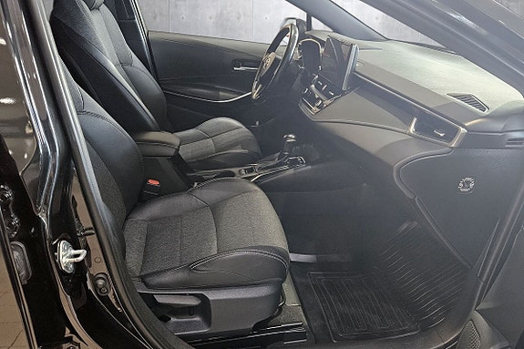 Toyota Corolla 12 of 27