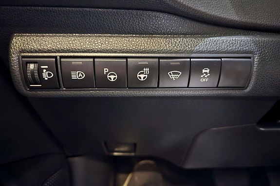 Toyota Corolla 24 of 27