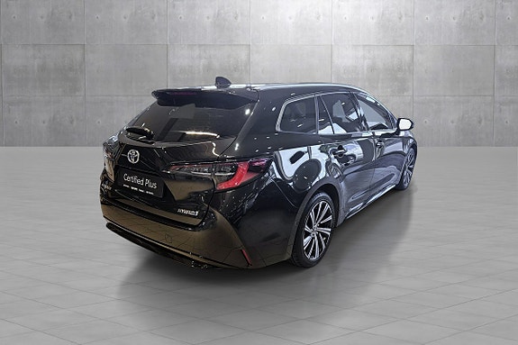 Toyota Corolla 5 of 27