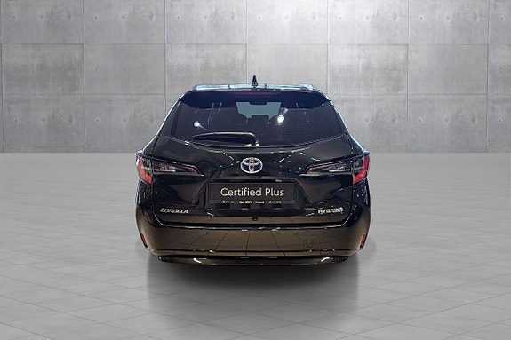 Toyota Corolla 4 of 27