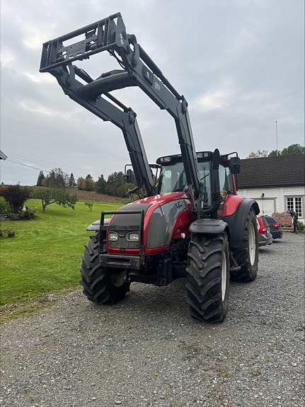 Valtra T190 2006, kr 365 000,-
