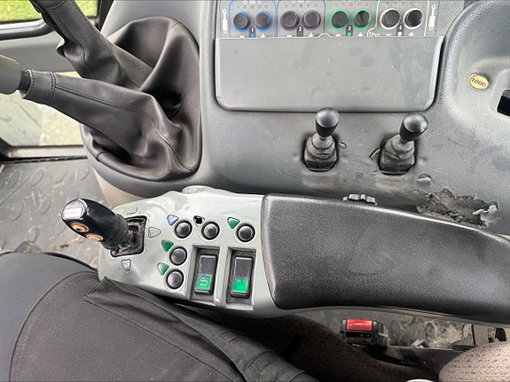 Valtra T190 2006, kr 365 000,-