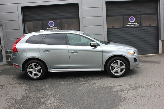 Volvo XC60 9 of 29