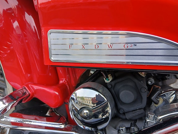 Harley-Davidson FXDWG2, Dyna Wide Glide CVO 7 of 17