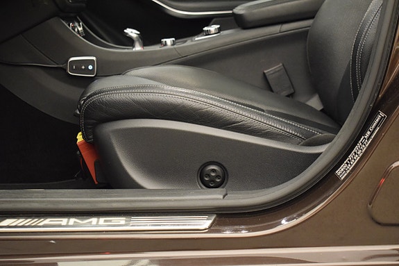 Mercedes-Benz CLA45 30 of 30