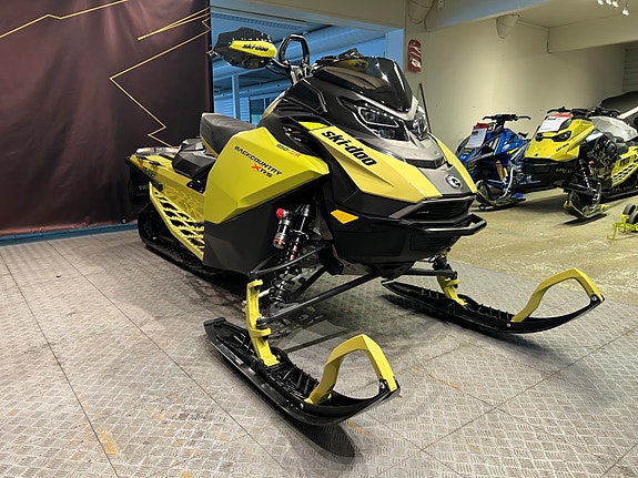 Ski-doo Backcountry X-RS 850 E-TEC Turbo R 5 of 5