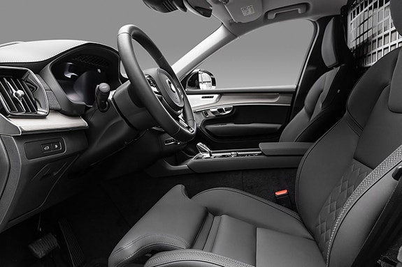 Volvo XC90 11 of 23