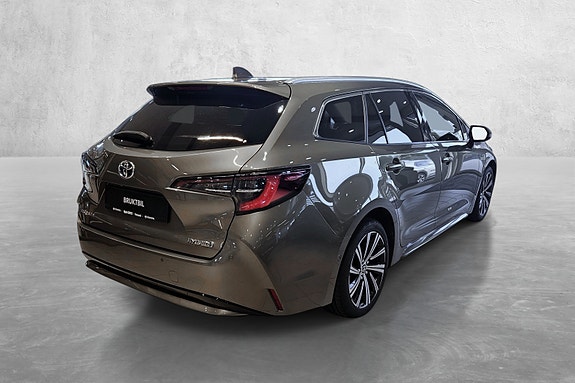 Toyota Corolla 5 of 26