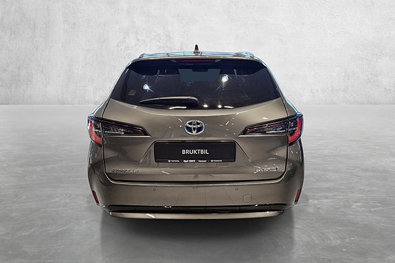 Toyota Corolla 4 of 26