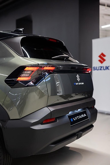 Suzuki eVitara 6 of 22