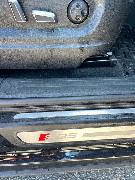 Audi SQ5 16 of 30