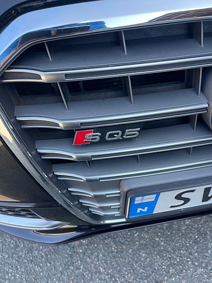 Audi SQ5 14 of 30
