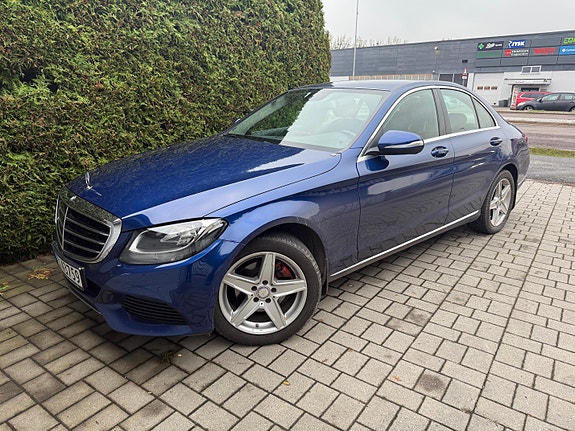 Mercedes-Benz C220 3 of 29