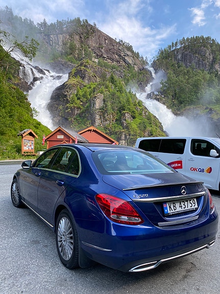 Mercedes-Benz C220 6 of 29