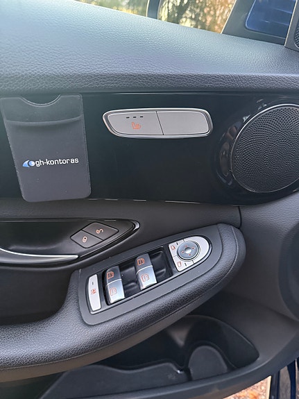 Mercedes-Benz C220 24 of 29