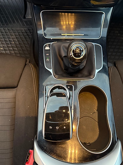 Mercedes-Benz C220 21 of 29