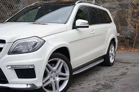 Mercedes-Benz GL-Klasse 3 of 5
