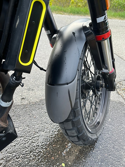 Husqvarna Svartpilen 125 10 of 18
