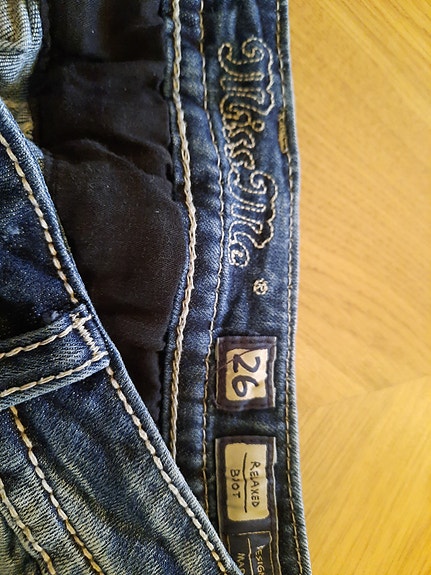 Product image 7 of 9