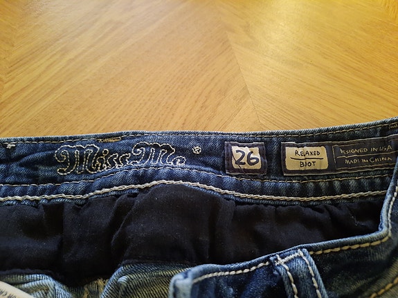 Product image 8 of 9