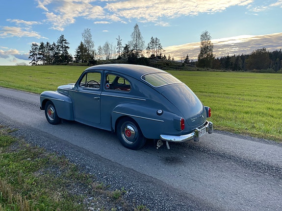 Volvo PV 4 of 13