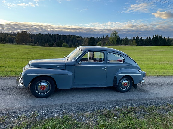 Volvo PV 3 of 13