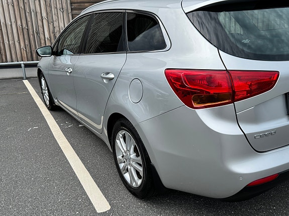 Kia Ceed 10 of 24