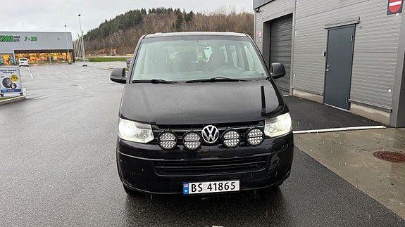 Volkswagen Caravelle 3 of 30